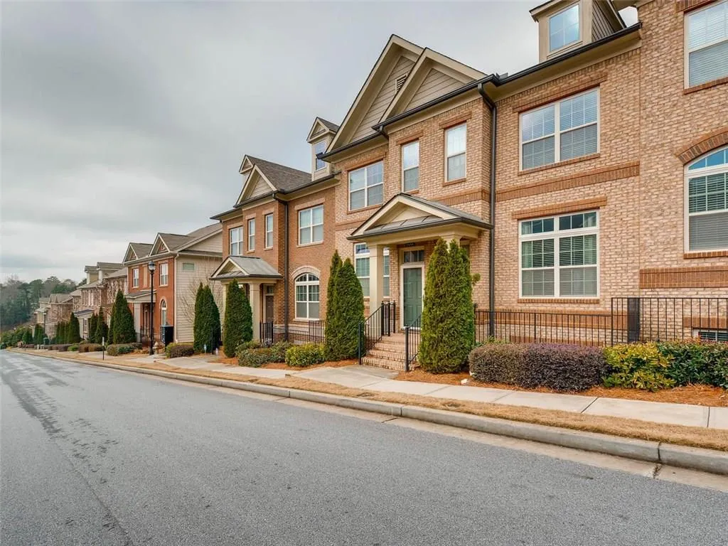 7440 Glisten Avenue Unit 79, Atlanta, Georgia 30328, 3 Bedrooms Bedrooms, ,3 BathroomsBathrooms,Residential,Sold,7440 Glisten Avenue Unit 79,5948791