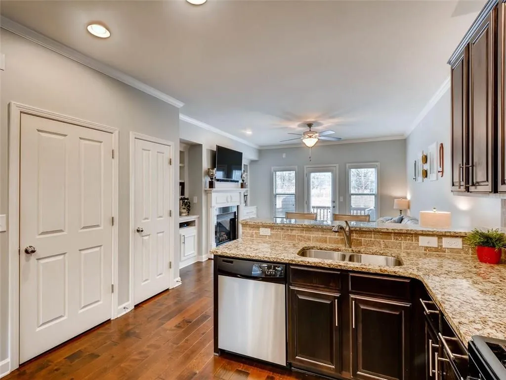 7440 Glisten Avenue Unit 79, Atlanta, Georgia 30328, 3 Bedrooms Bedrooms, ,3 BathroomsBathrooms,Residential,Sold,7440 Glisten Avenue Unit 79,5948791