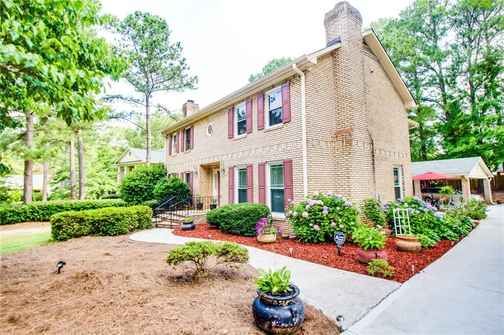 9130 Carroll Manor Drive, Sandy Springs, Georgia 30350, 2 Bedrooms Bedrooms, ,2 BathroomsBathrooms,Residential,Sold,9130 Carroll Manor Drive,5861880
