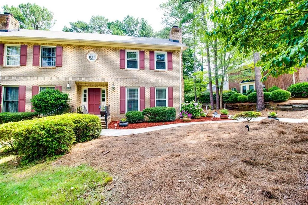9130 Carroll Manor Drive, Sandy Springs, Georgia 30350, 2 Bedrooms Bedrooms, ,2 BathroomsBathrooms,Residential,Sold,9130 Carroll Manor Drive,5861880