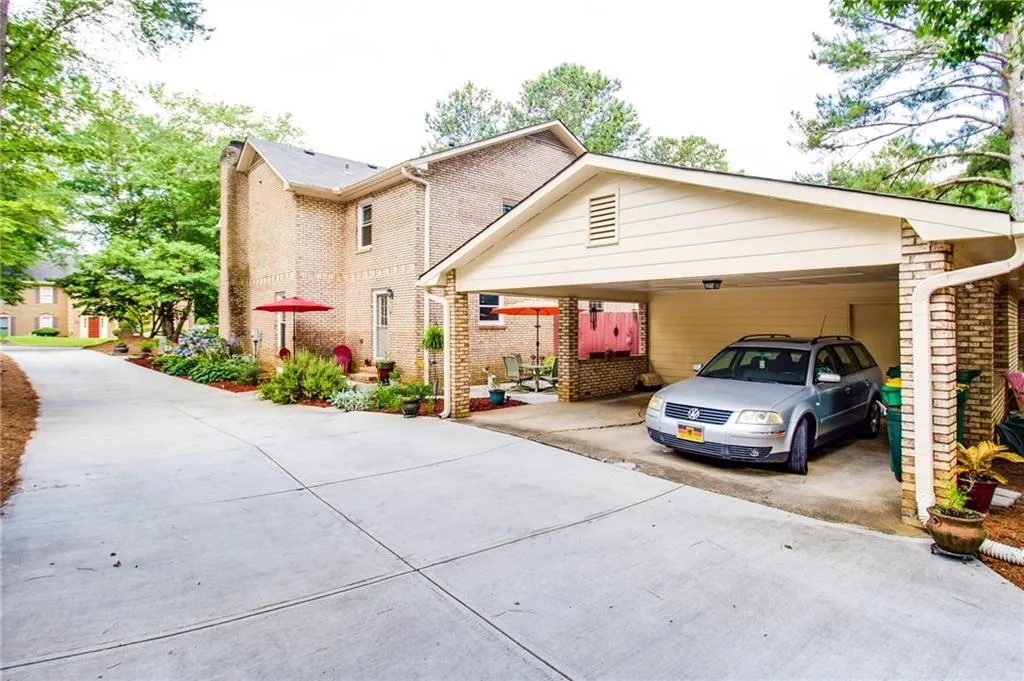 9130 Carroll Manor Drive, Sandy Springs, Georgia 30350, 2 Bedrooms Bedrooms, ,2 BathroomsBathrooms,Residential,Sold,9130 Carroll Manor Drive,5861880