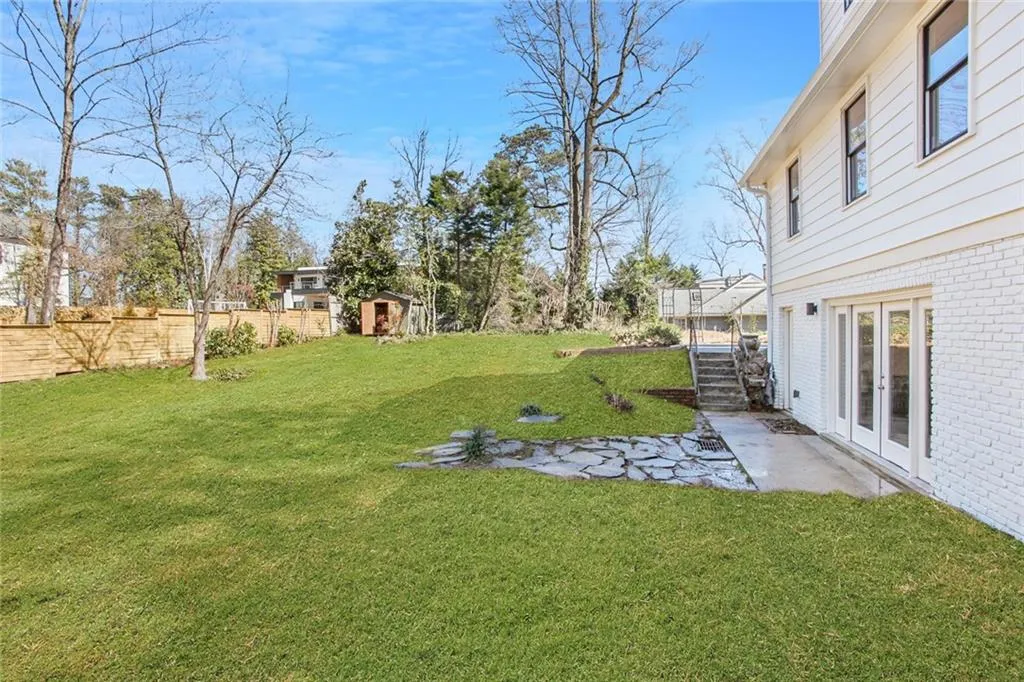 530 Dogwood Valley Drive, Sandy Springs, Georgia 30342, 5 Bedrooms Bedrooms, ,4 BathroomsBathrooms,Residential,Sold,530 Dogwood Valley Drive,6844683