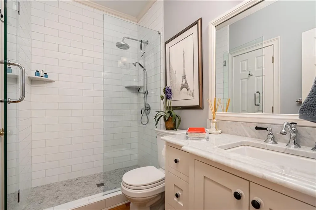 100 Gilford Way, Sandy Springs, Georgia 30350, 6 Bedrooms Bedrooms, ,5 BathroomsBathrooms,Residential,Sold,100 Gilford Way,6830769