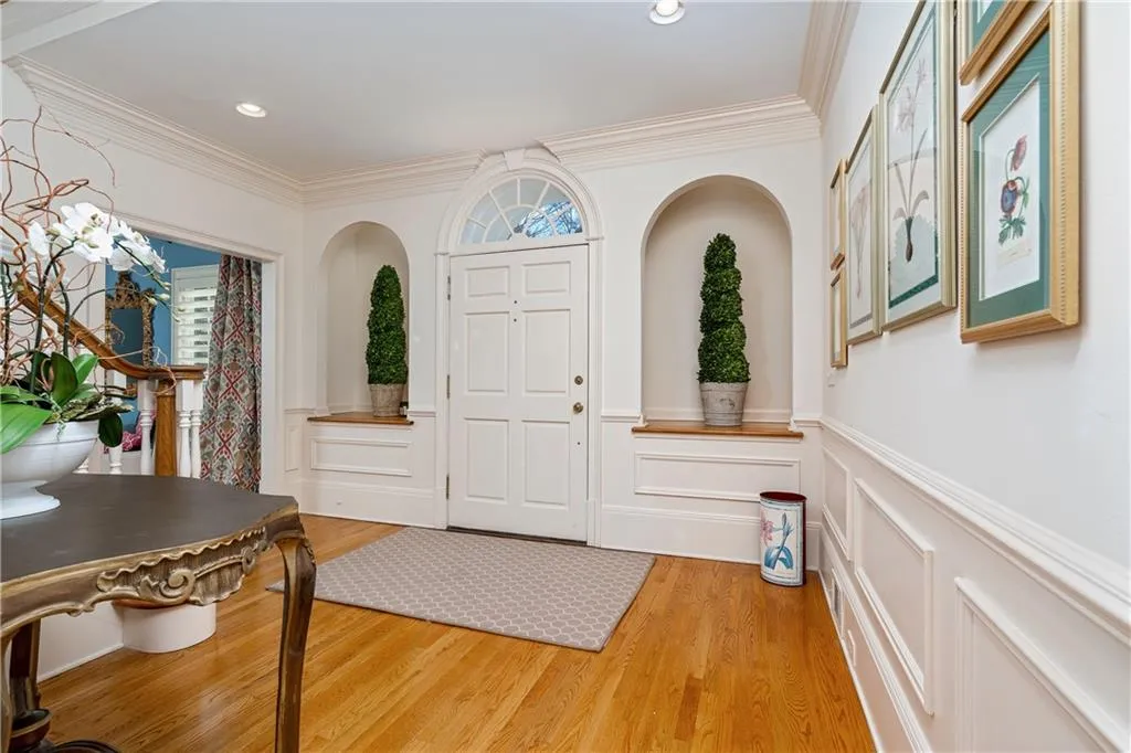 100 Gilford Way, Sandy Springs, Georgia 30350, 6 Bedrooms Bedrooms, ,5 BathroomsBathrooms,Residential,Sold,100 Gilford Way,6830769