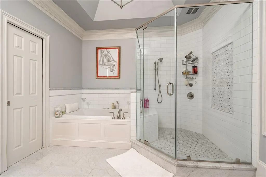 100 Gilford Way, Sandy Springs, Georgia 30350, 6 Bedrooms Bedrooms, ,5 BathroomsBathrooms,Residential,Sold,100 Gilford Way,6830769