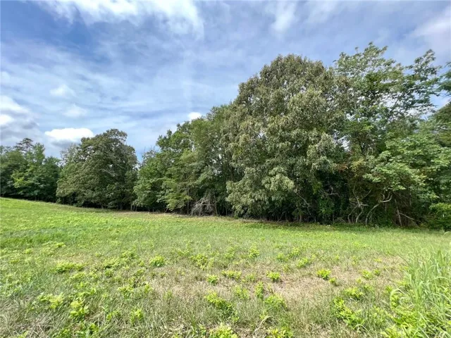 142 Daniel Ridge, Cartersville, Georgia 30120