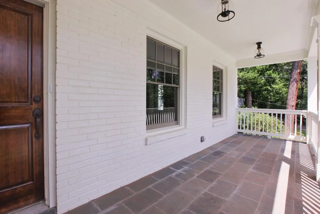 521 Collier Road, Atlanta, Georgia 30318, 4 Bedrooms Bedrooms, ,3 BathroomsBathrooms,Residential,Sold,521 Collier Road,5587256