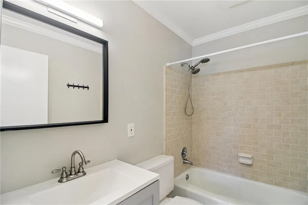 248 Triumph Drive Nw, Atlanta, Georgia 30327, 2 Bedrooms Bedrooms, ,2 BathroomsBathrooms,Residential,For Sale,248 Triumph Drive Nw,7652742