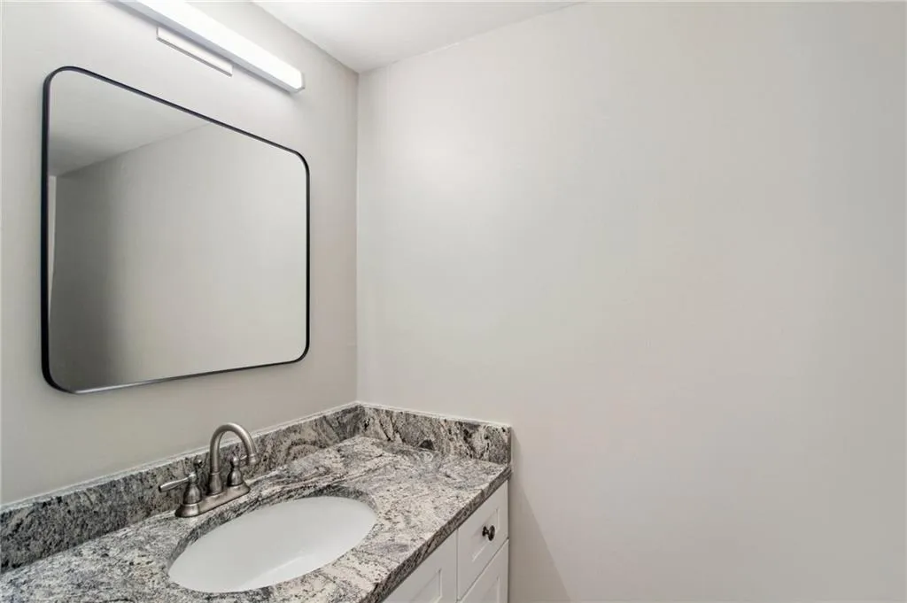 248 Triumph Drive Nw, Atlanta, Georgia 30327, 2 Bedrooms Bedrooms, ,2 BathroomsBathrooms,Residential,For Sale,248 Triumph Drive Nw,7652742
