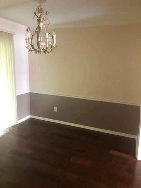 5528 Kingsport Drive, Atlanta, Georgia 30342, 2 Bedrooms Bedrooms, ,1 BathroomBathrooms,Residential,Sold,5528 Kingsport Drive,6558943