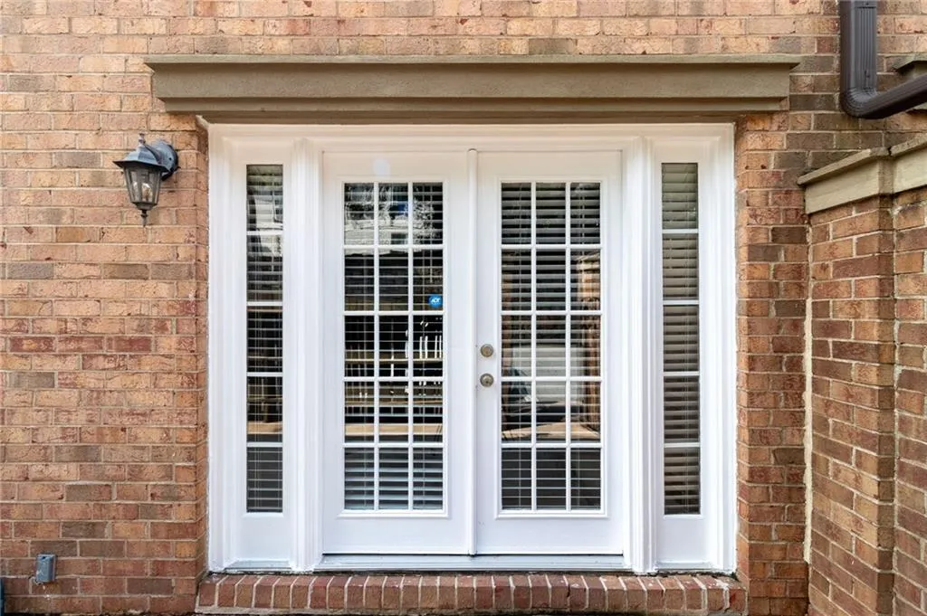 6980 Roswell Road Unit O2, Atlanta, Georgia 30328, 3 Bedrooms Bedrooms, ,2 BathroomsBathrooms,Residential,For Sale,6980 Roswell Road Unit O2,7639369