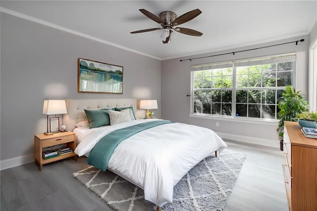 6980 Roswell Road Unit O2, Atlanta, Georgia 30328, 3 Bedrooms Bedrooms, ,2 BathroomsBathrooms,Residential,For Sale,6980 Roswell Road Unit O2,7639369