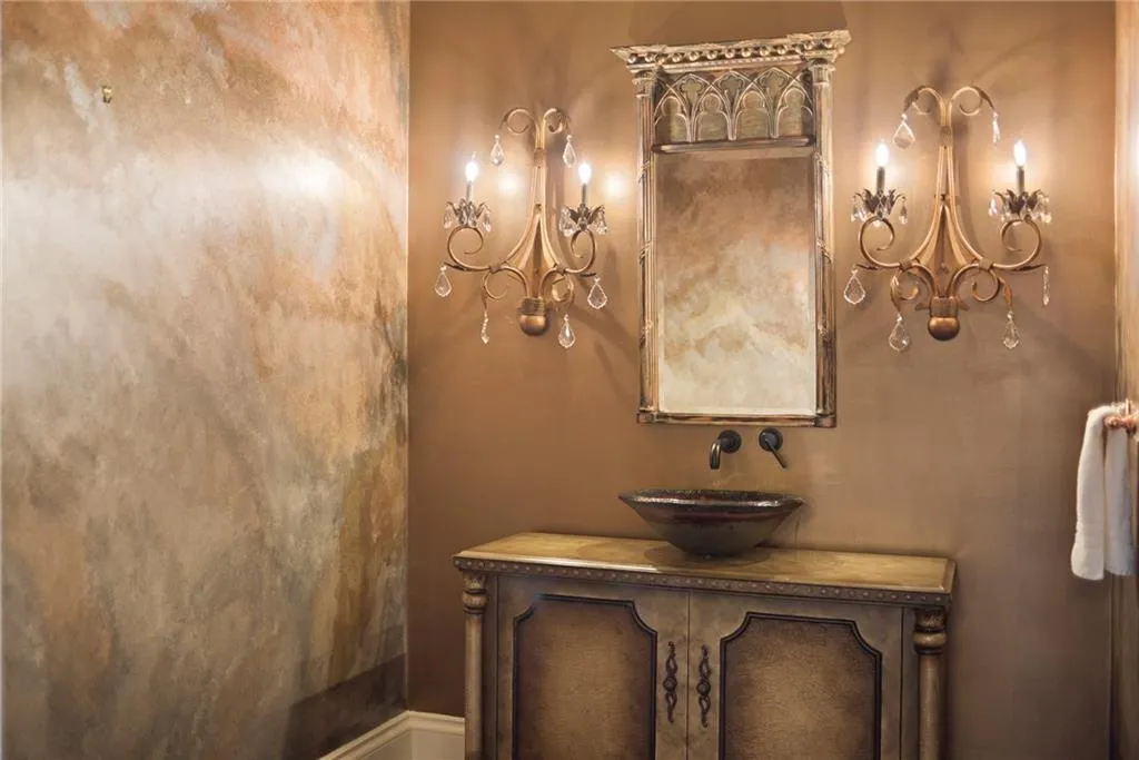 5620 Claire Rose Lane, Sandy Springs, Georgia 30327, 6 Bedrooms Bedrooms, ,5 BathroomsBathrooms,Residential,Sold,5620 Claire Rose Lane,6833976