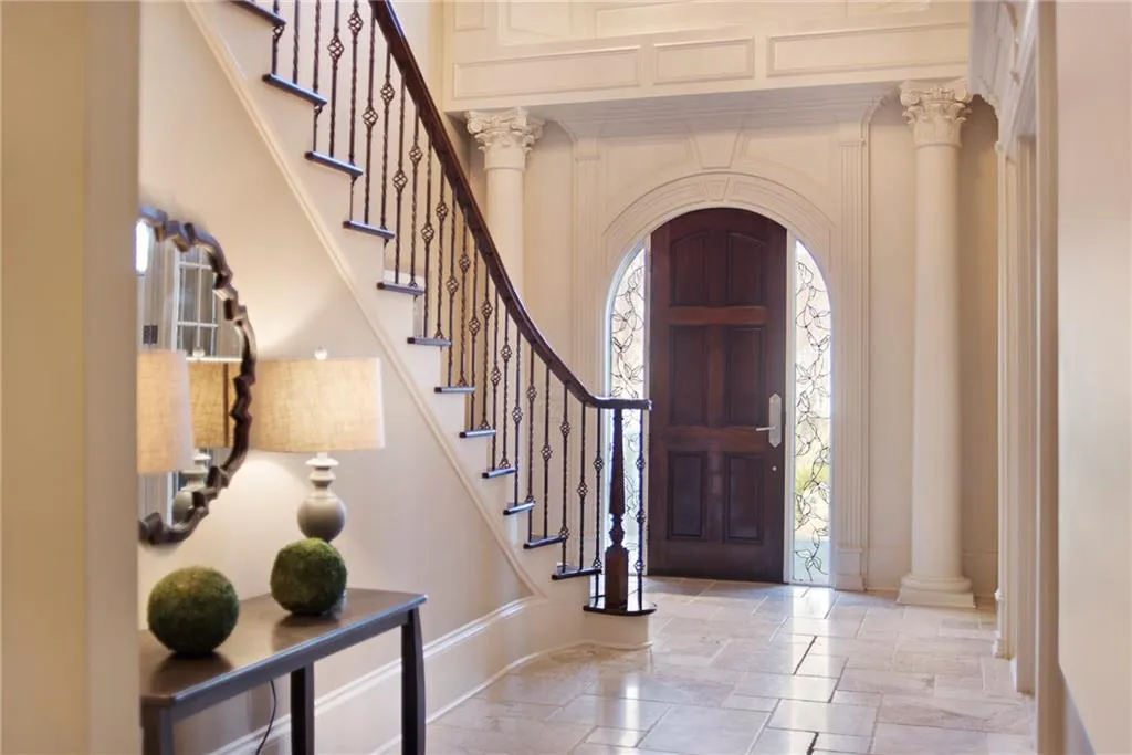 5620 Claire Rose Lane, Sandy Springs, Georgia 30327, 6 Bedrooms Bedrooms, ,5 BathroomsBathrooms,Residential,Sold,5620 Claire Rose Lane,6833976