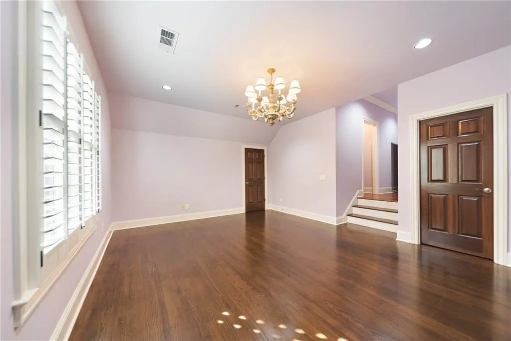 5620 Claire Rose Lane, Sandy Springs, Georgia 30327, 6 Bedrooms Bedrooms, ,5 BathroomsBathrooms,Residential,Sold,5620 Claire Rose Lane,6833976