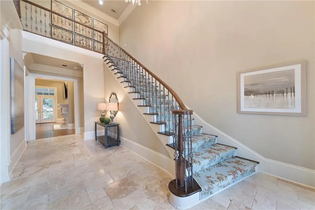 5620 Claire Rose Lane, Sandy Springs, Georgia 30327, 6 Bedrooms Bedrooms, ,5 BathroomsBathrooms,Residential,Sold,5620 Claire Rose Lane,6833976