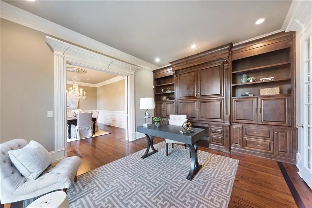 5620 Claire Rose Lane, Sandy Springs, Georgia 30327, 6 Bedrooms Bedrooms, ,5 BathroomsBathrooms,Residential,Sold,5620 Claire Rose Lane,6833976