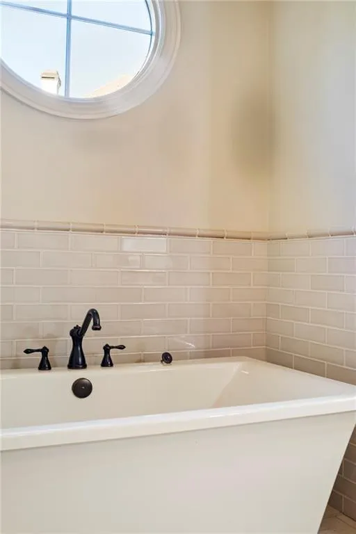 5620 Claire Rose Lane, Sandy Springs, Georgia 30327, 6 Bedrooms Bedrooms, ,5 BathroomsBathrooms,Residential,Sold,5620 Claire Rose Lane,6833976