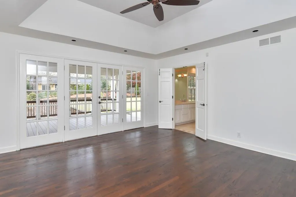 930 River Overlook Court, Atlanta, Georgia 30328, 4 Bedrooms Bedrooms, ,3 BathroomsBathrooms,Residential,Sold,930 River Overlook Court,6526724