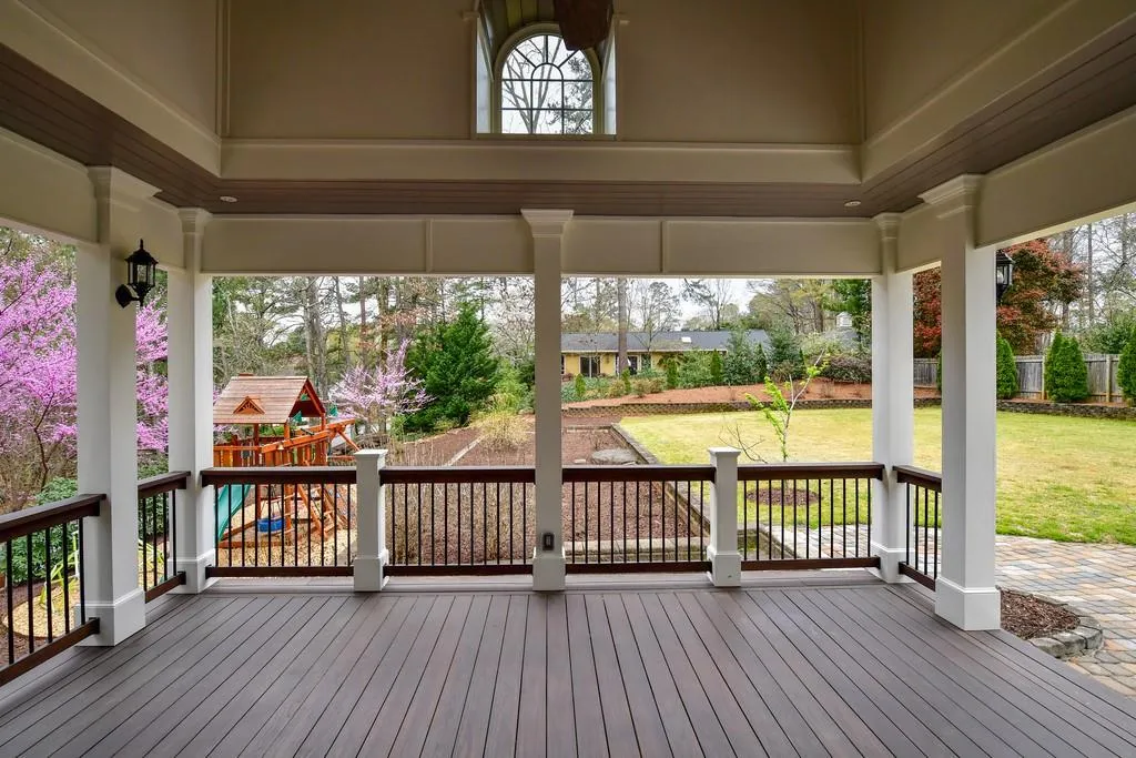 930 River Overlook Court, Atlanta, Georgia 30328, 4 Bedrooms Bedrooms, ,3 BathroomsBathrooms,Residential,Sold,930 River Overlook Court,6526724