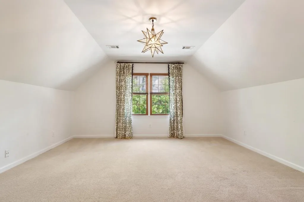 5510 Shiver Summit, Atlanta, Georgia 30342, 5 Bedrooms Bedrooms, ,3 BathroomsBathrooms,Residential,Sold,5510 Shiver Summit,7387327