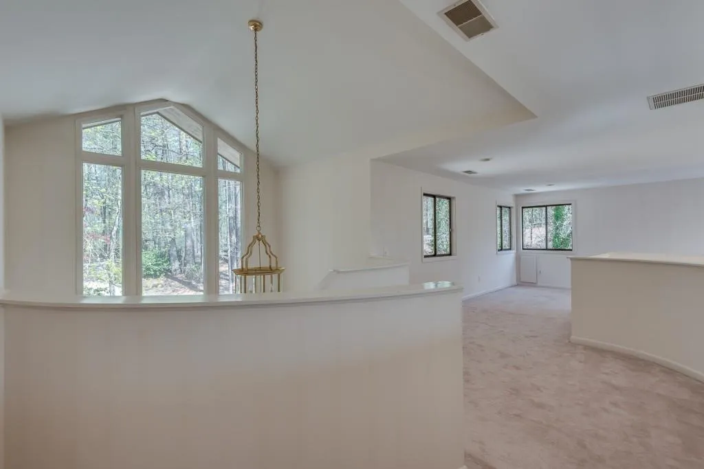 1400 Indian Trail, Sandy Springs, Georgia 30327, 3 Bedrooms Bedrooms, ,3 BathroomsBathrooms,Residential,Sold,1400 Indian Trail,7030081