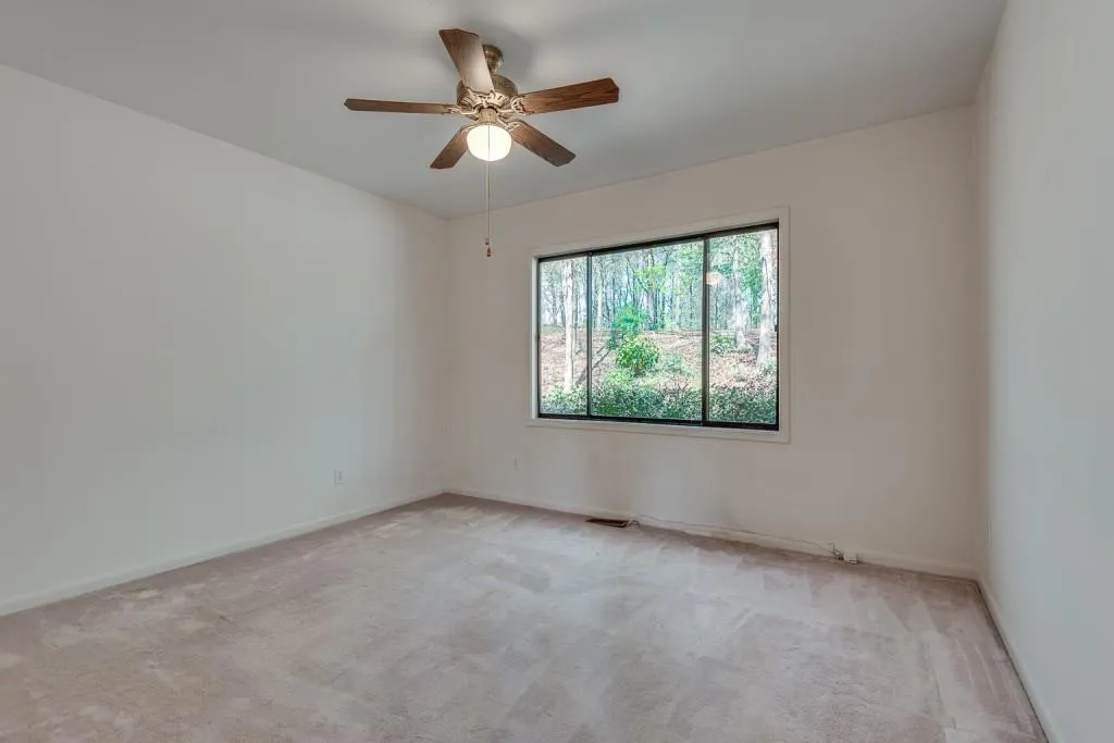 1400 Indian Trail, Sandy Springs, Georgia 30327, 3 Bedrooms Bedrooms, ,3 BathroomsBathrooms,Residential,Sold,1400 Indian Trail,7030081