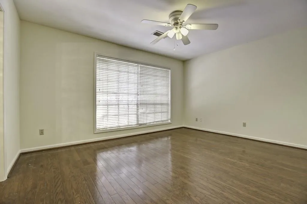 5400 Roswell Road Unit I-4, Atlanta, Georgia 30342, 3 Bedrooms Bedrooms, ,2 BathroomsBathrooms,Residential,Sold,5400 Roswell Road Unit I-4,5725925