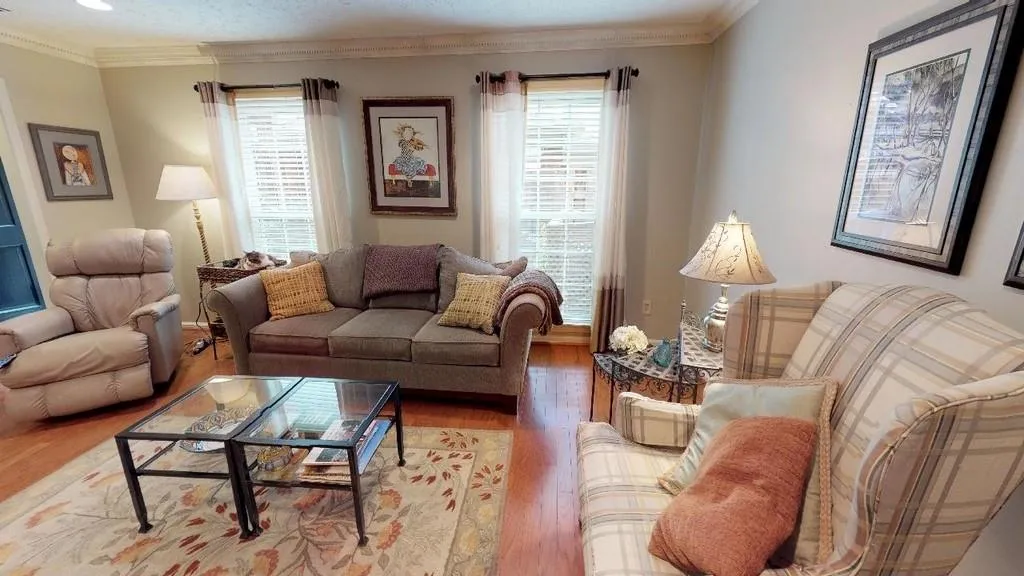 436 The North Chace Ne, Atlanta, Georgia 30328, 3 Bedrooms Bedrooms, ,2 BathroomsBathrooms,Residential,Sold,436 The North Chace Ne,6534648