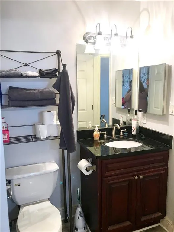 7103 Santa Fe Parkway, Sandy Springs, Georgia 30350, 2 Bedrooms Bedrooms, ,2 BathroomsBathrooms,Residential,Sold,7103 Santa Fe Parkway,6536396