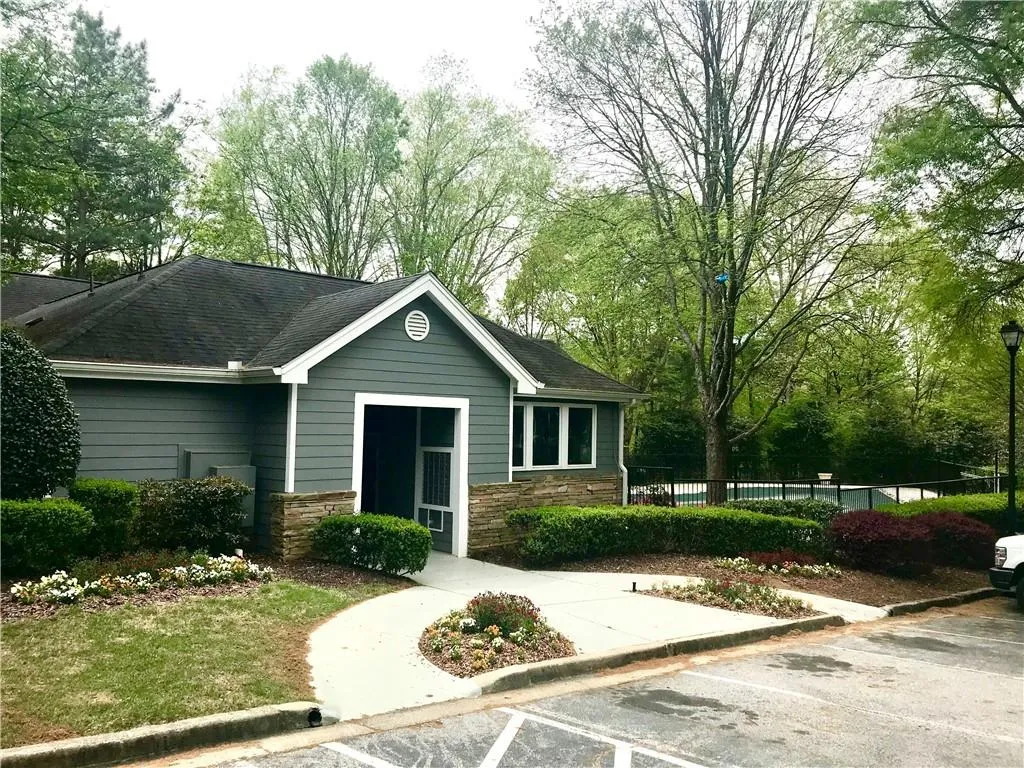 7103 Santa Fe Parkway, Sandy Springs, Georgia 30350, 2 Bedrooms Bedrooms, ,2 BathroomsBathrooms,Residential,Sold,7103 Santa Fe Parkway,6536396
