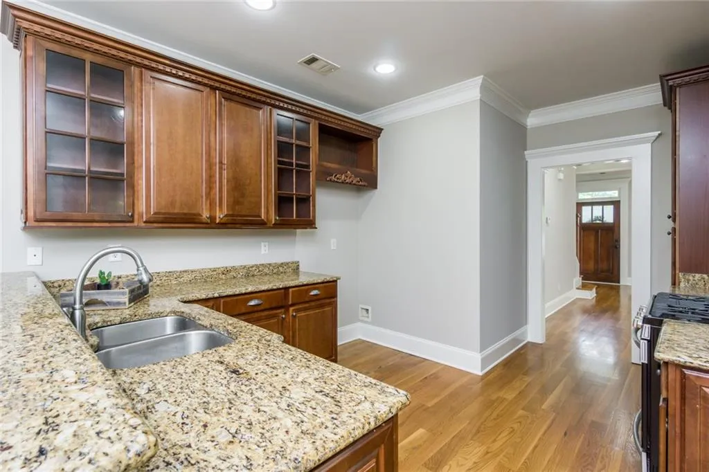 2430 Nw Claude Street Nw, Atlanta, Georgia 30318, 4 Bedrooms Bedrooms, ,3 BathroomsBathrooms,Residential,Sold,2430 Nw Claude Street Nw,6036619