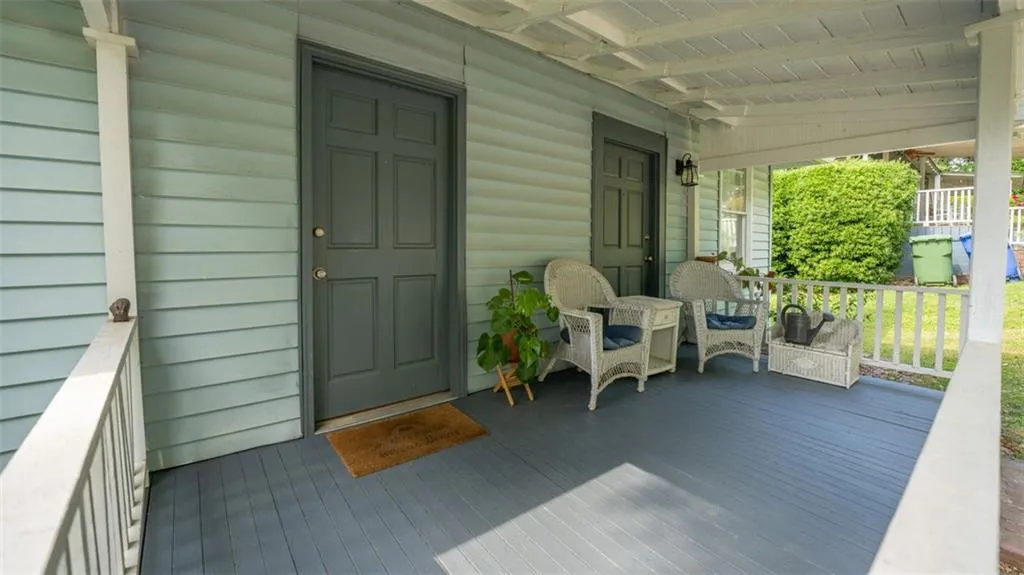 2881 Parrott Avenue Nw, Atlanta, Georgia 30318, 2 Bedrooms Bedrooms, ,2 BathroomsBathrooms,Residential,For Sale,2881 Parrott Avenue Nw,7568713