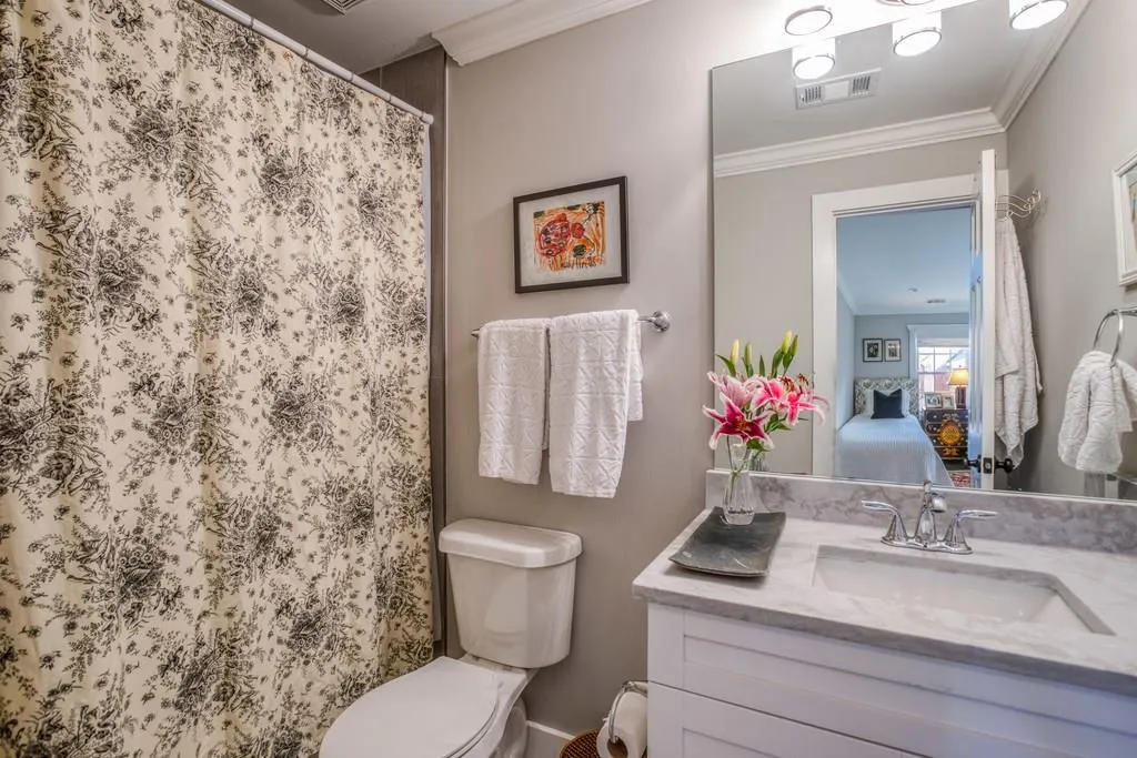 107 Jefferson Circle, Sandy Springs, Georgia 30328, 4 Bedrooms Bedrooms, ,3 BathroomsBathrooms,Residential,Sold,107 Jefferson Circle,6125796