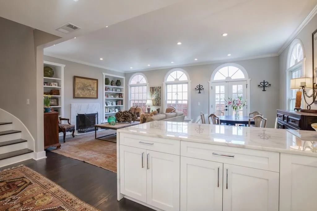 107 Jefferson Circle, Sandy Springs, Georgia 30328, 4 Bedrooms Bedrooms, ,3 BathroomsBathrooms,Residential,Sold,107 Jefferson Circle,6125796