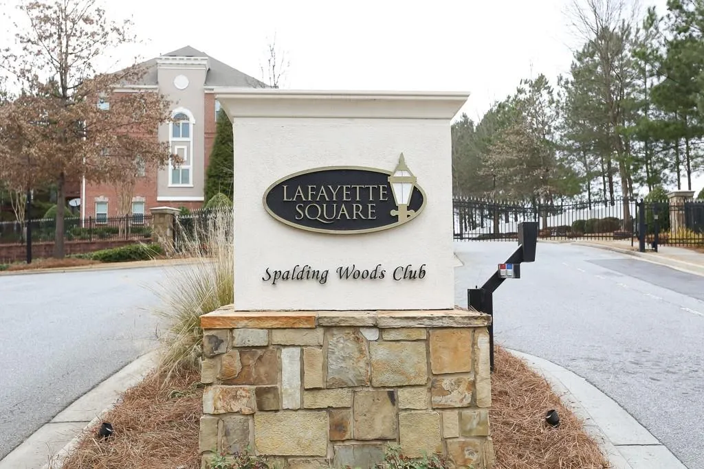 954 Opelousas Way, Sandy Springs, Georgia 30328, 3 Bedrooms Bedrooms, ,3 BathroomsBathrooms,Residential,Sold,954 Opelousas Way,6518855