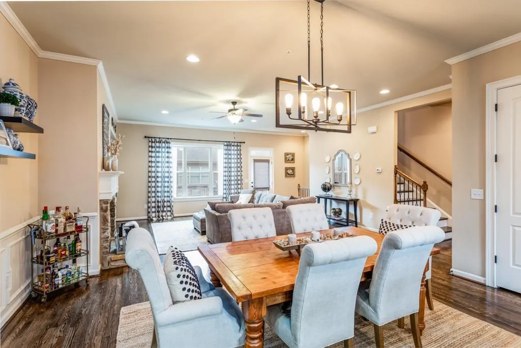 954 Opelousas Way, Sandy Springs, Georgia 30328, 3 Bedrooms Bedrooms, ,3 BathroomsBathrooms,Residential,Sold,954 Opelousas Way,6518855