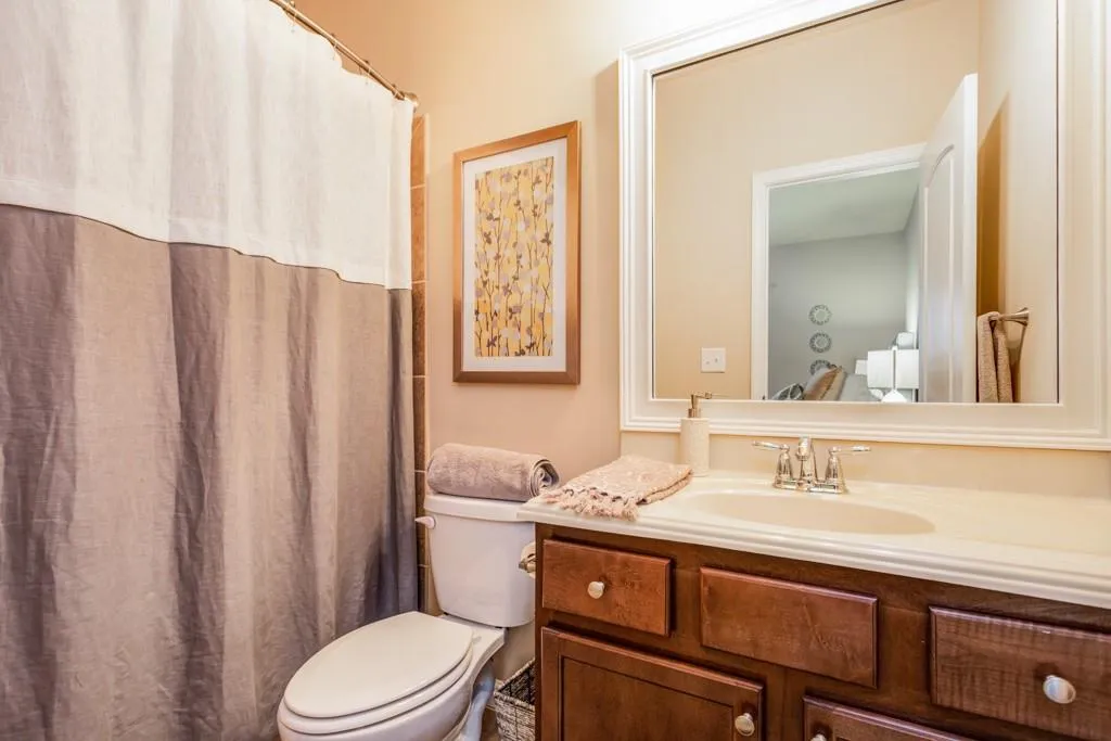 954 Opelousas Way, Sandy Springs, Georgia 30328, 3 Bedrooms Bedrooms, ,3 BathroomsBathrooms,Residential,Sold,954 Opelousas Way,6518855