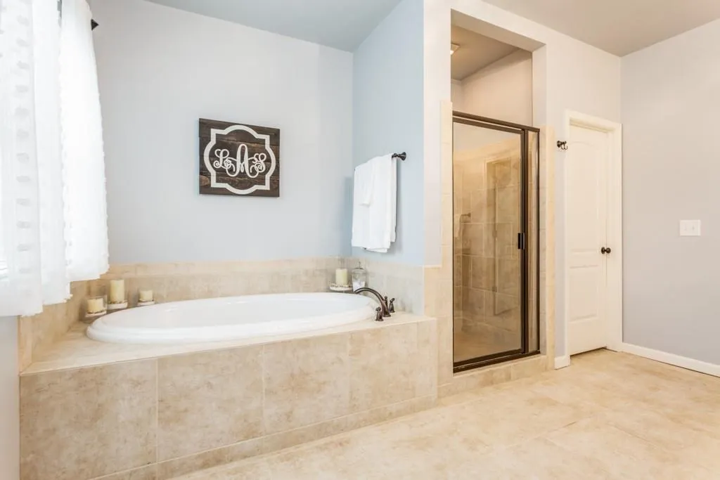 954 Opelousas Way, Sandy Springs, Georgia 30328, 3 Bedrooms Bedrooms, ,3 BathroomsBathrooms,Residential,Sold,954 Opelousas Way,6518855