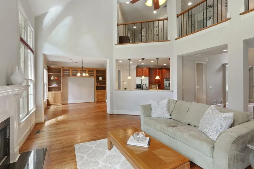 6511 Long Island Drive, Atlanta, Georgia 30328, 6 Bedrooms Bedrooms, ,4 BathroomsBathrooms,Residential,Sold,6511 Long Island Drive,6092106