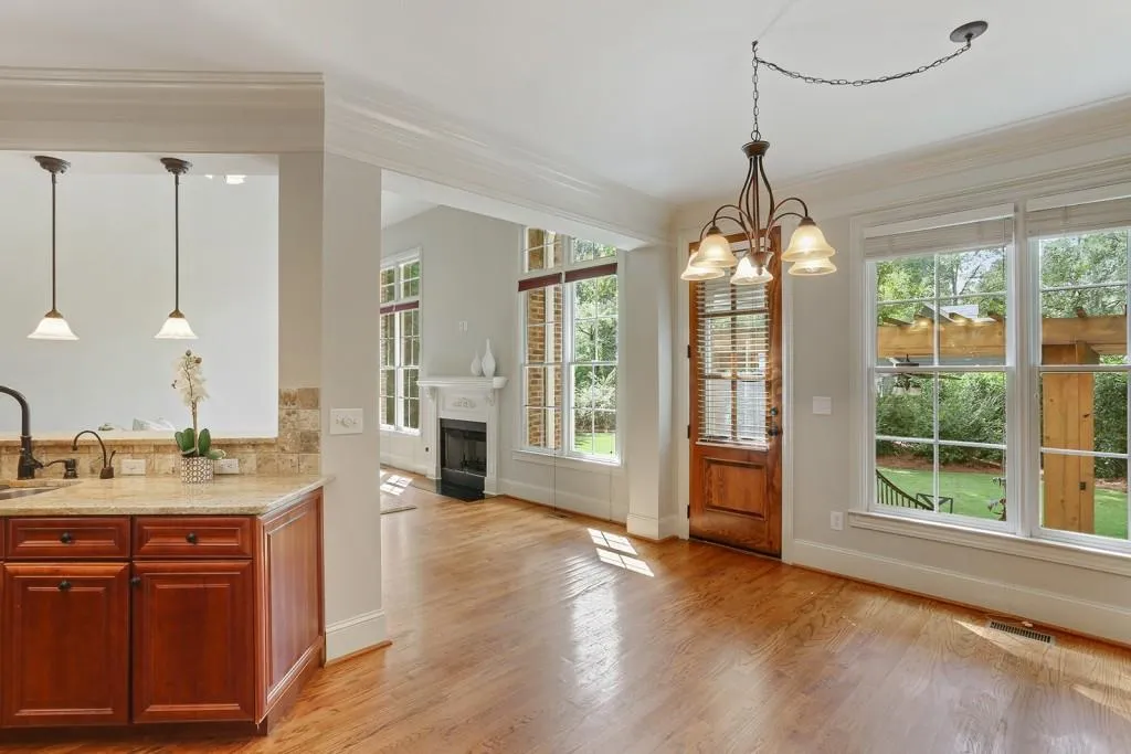 6511 Long Island Drive, Atlanta, Georgia 30328, 6 Bedrooms Bedrooms, ,4 BathroomsBathrooms,Residential,Sold,6511 Long Island Drive,6092106
