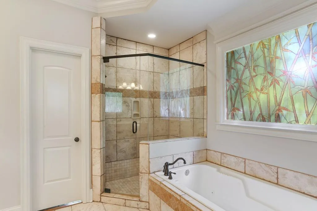 6511 Long Island Drive, Atlanta, Georgia 30328, 6 Bedrooms Bedrooms, ,4 BathroomsBathrooms,Residential,Sold,6511 Long Island Drive,6092106