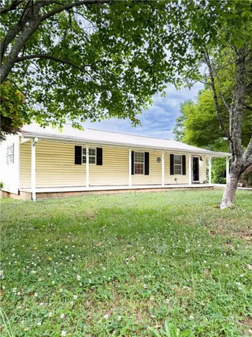 7072 Cantrell Road, Douglasville, Georgia 30135