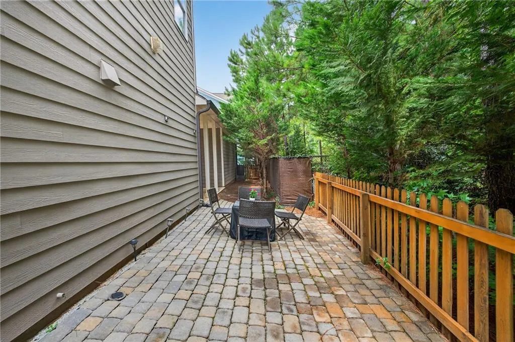 1976 Boyd Trace Lane, Atlanta, Georgia 30318, 4 Bedrooms Bedrooms, ,4 BathroomsBathrooms,Residential,For Sale,1976 Boyd Trace Lane,7636274