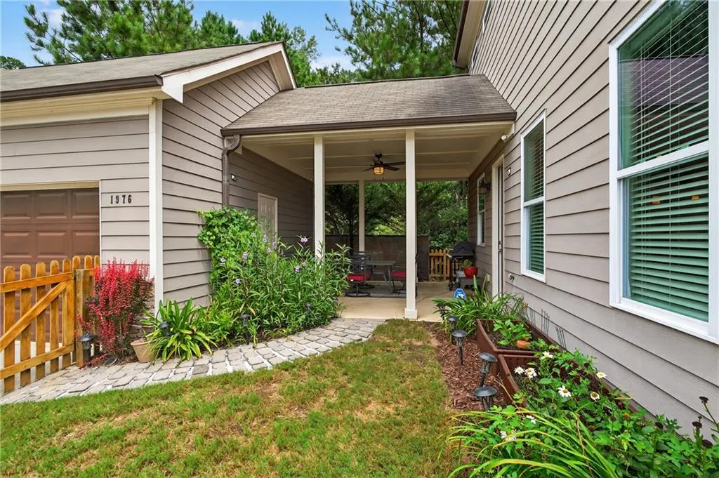 1976 Boyd Trace Lane, Atlanta, Georgia 30318, 4 Bedrooms Bedrooms, ,4 BathroomsBathrooms,Residential,For Sale,1976 Boyd Trace Lane,7636274