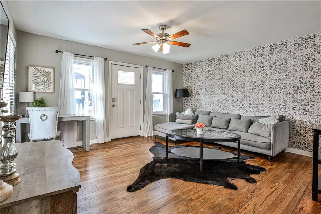 815 Verner Street Nw, Atlanta, Georgia 30318, ,Residential Income,For Sale,815 Verner Street Nw,7631041