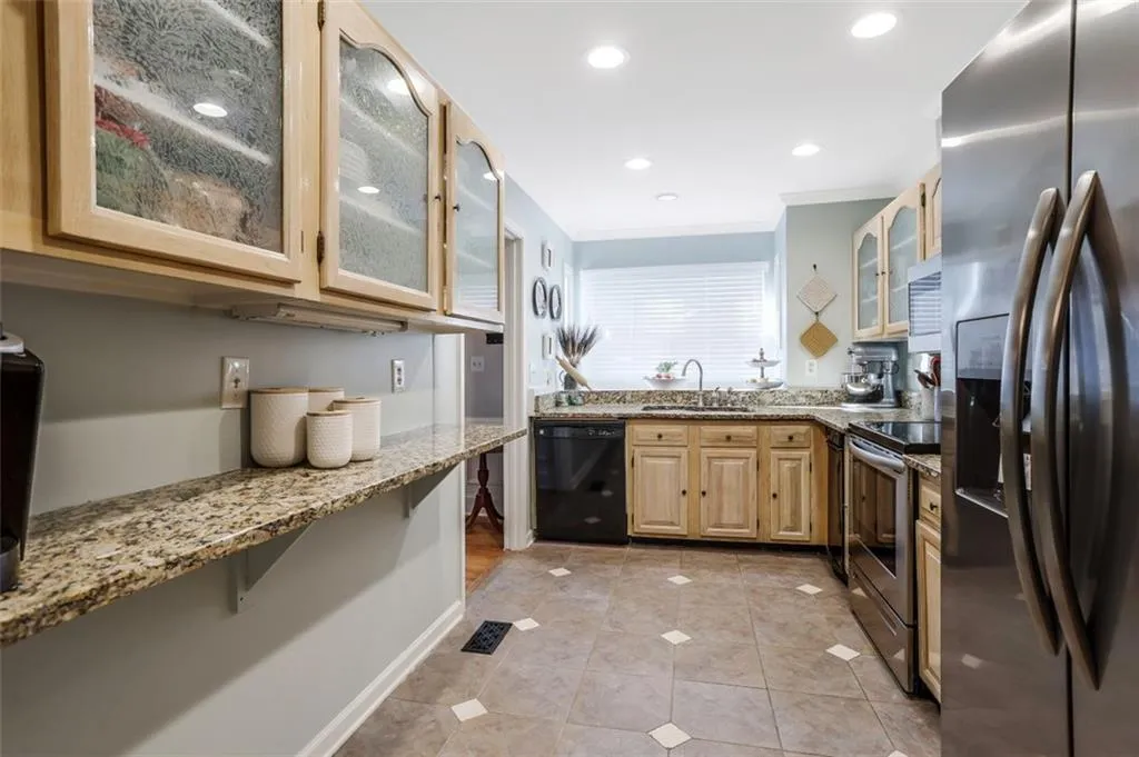 210 Brantley Road, Atlanta, Georgia 30350, 3 Bedrooms Bedrooms, ,3 BathroomsBathrooms,Residential,Sold,210 Brantley Road,6950679 210 Brantley Road, Atlanta, Georgia 30350, 3 Bedrooms Bedrooms, ,3 BathroomsBathrooms,Residential,Sold,210 Brantley Road,6950679