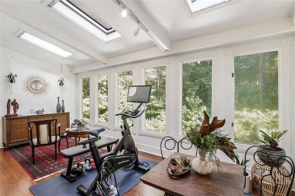 210 Brantley Road, Atlanta, Georgia 30350, 3 Bedrooms Bedrooms, ,3 BathroomsBathrooms,Residential,Sold,210 Brantley Road,6950679 210 Brantley Road, Atlanta, Georgia 30350, 3 Bedrooms Bedrooms, ,3 BathroomsBathrooms,Residential,Sold,210 Brantley Road,6950679