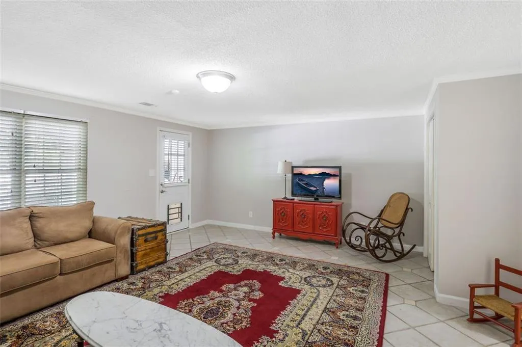 210 Brantley Road, Atlanta, Georgia 30350, 3 Bedrooms Bedrooms, ,3 BathroomsBathrooms,Residential,Sold,210 Brantley Road,6950679 210 Brantley Road, Atlanta, Georgia 30350, 3 Bedrooms Bedrooms, ,3 BathroomsBathrooms,Residential,Sold,210 Brantley Road,6950679