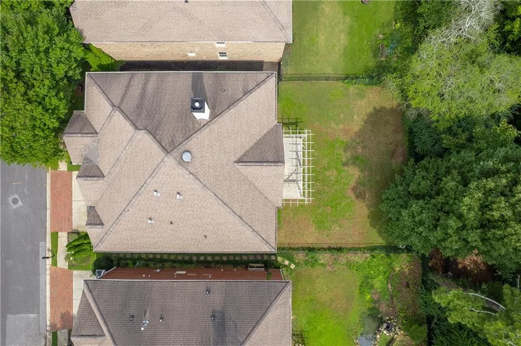 440 Wembley Circle, Sandy Springs, Georgia 30328, 3 Bedrooms Bedrooms, ,3 BathroomsBathrooms,Residential,Sold,440 Wembley Circle,6941691